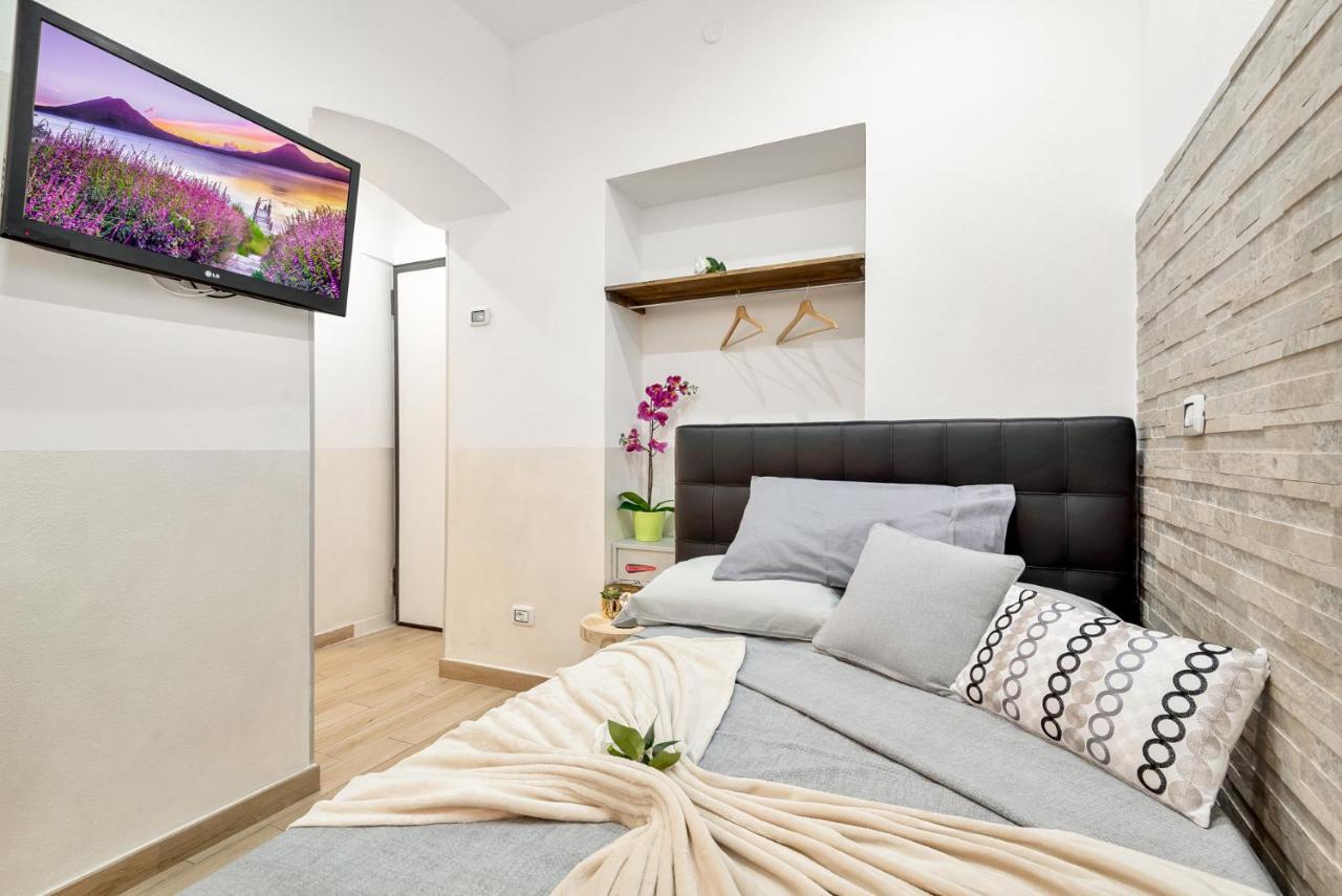 Alby Express Rooms La Spezia Exterior foto